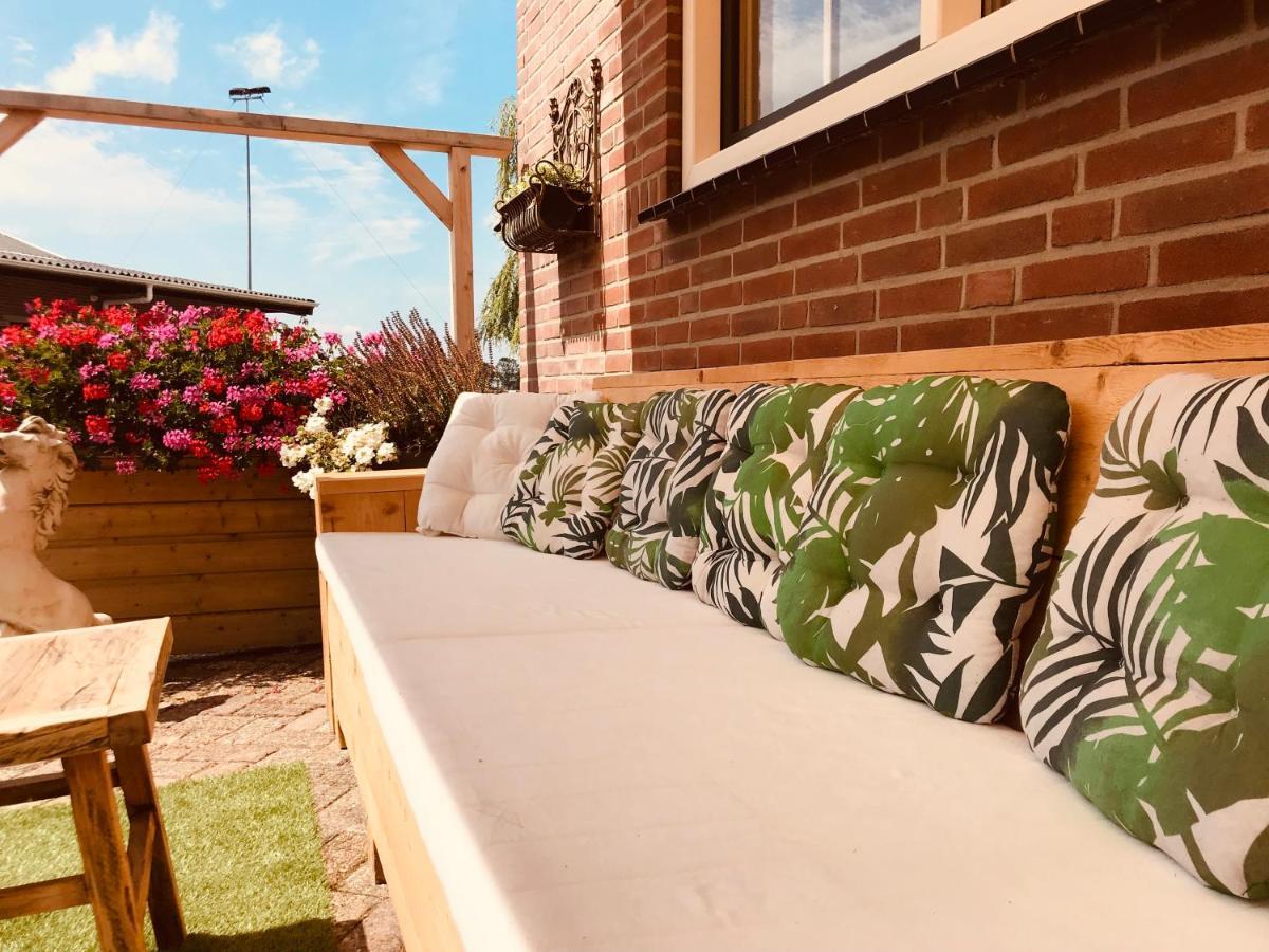 B&B Zen Lage Zwaluwe Exterior foto